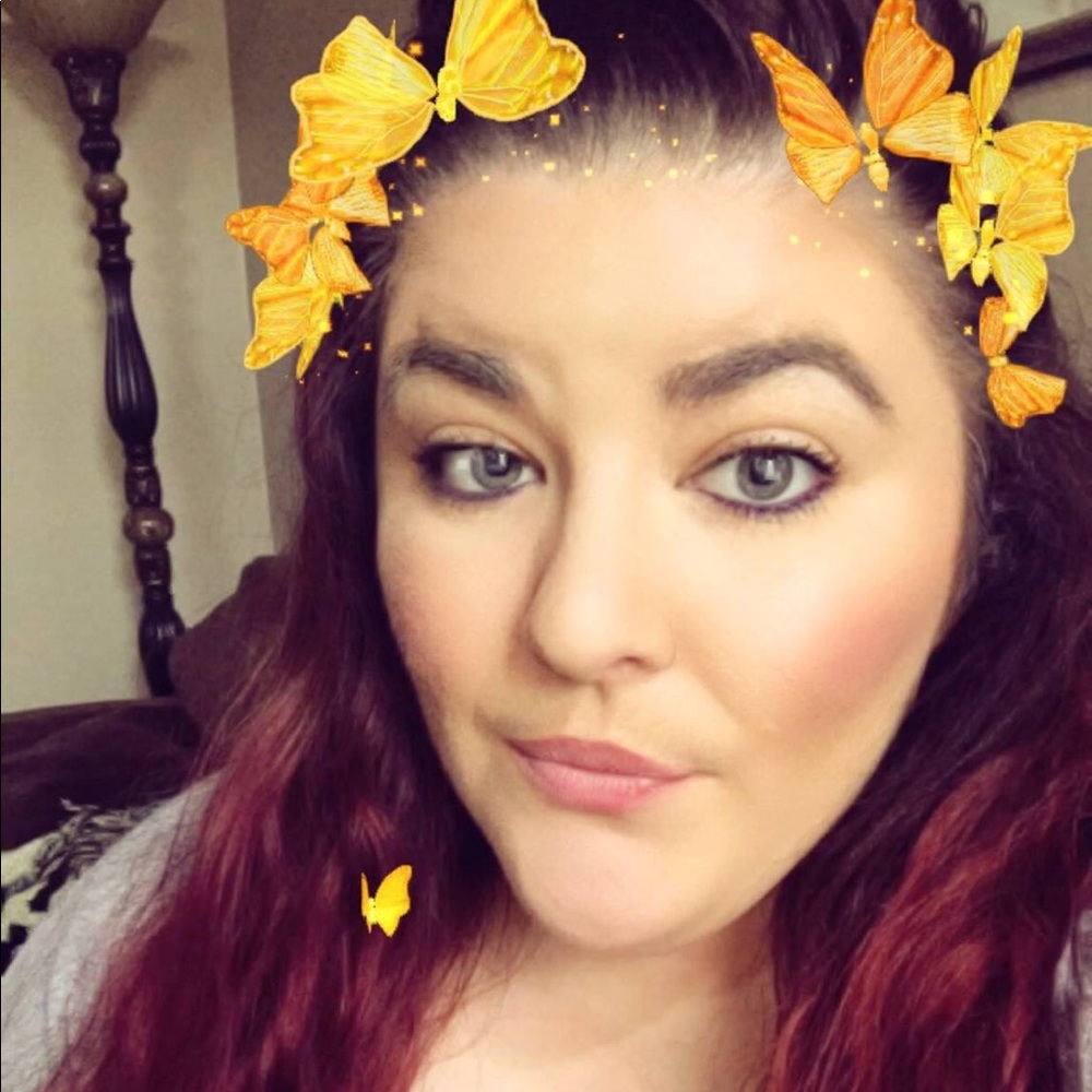 Meet your Posher, Samantha